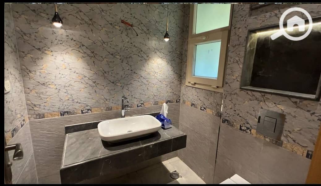 8 IMG-20251205-WA0077. jpg