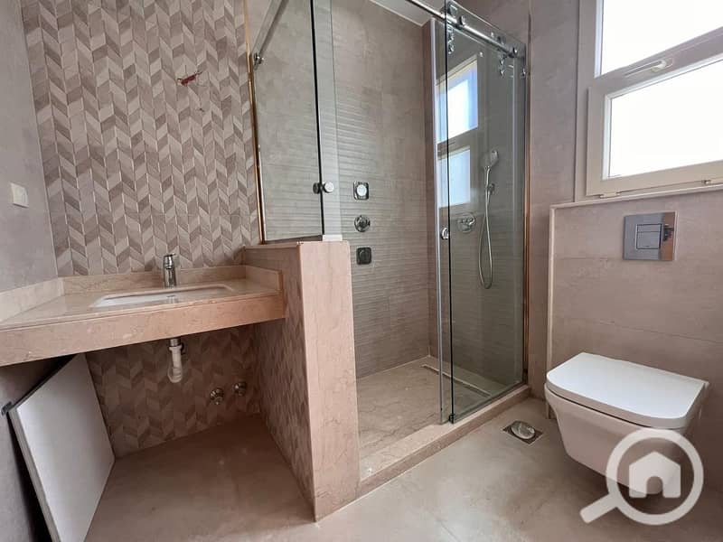 16 IMG-20251205-WA0083. jpg