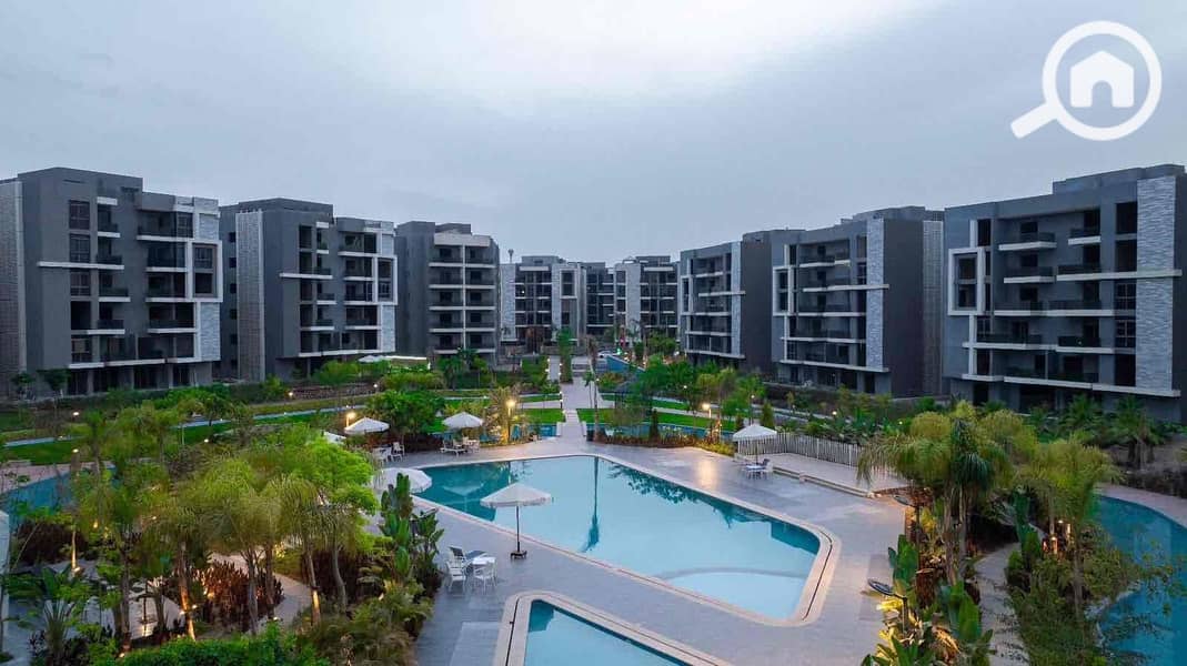 12 c444355b-a762-4b1e-b3e1-0fbffe3d4804. jpg