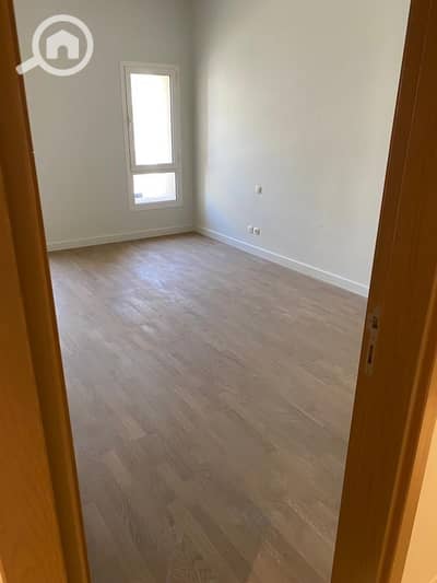 شقة 3 غرف نوم للايجار في القاهرة الجديدة، القاهرة - IMG-20251205-WA0113. jpg