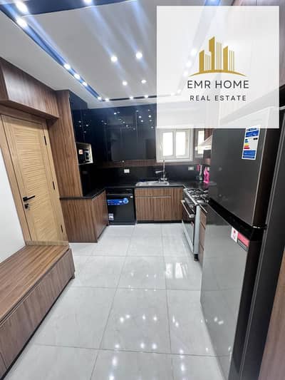 شقة 3 غرف نوم للايجار في الشيخ زايد، الجيزة - WhatsApp Image 2025-12-04 at 8.19. 39 PM. jpeg