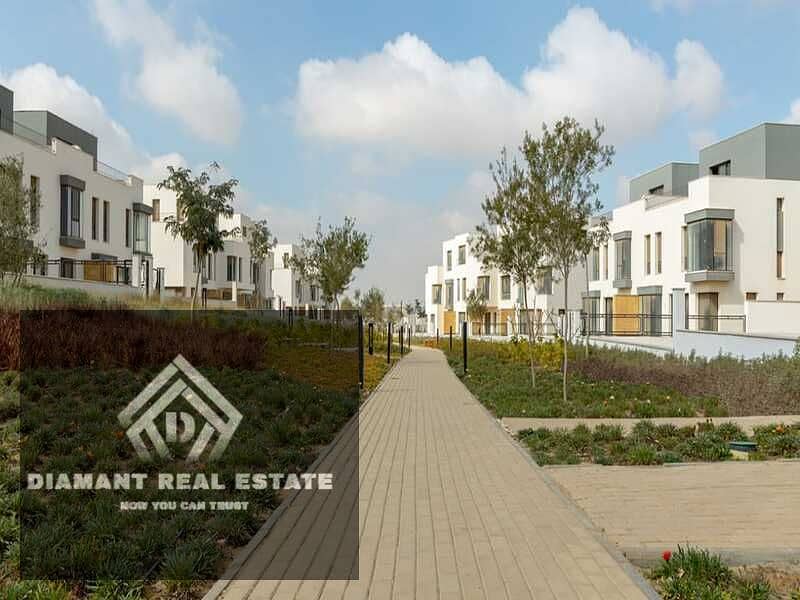 3 8485e58f-94fd-4e50-a8ed-ae0283cd533f. jpg