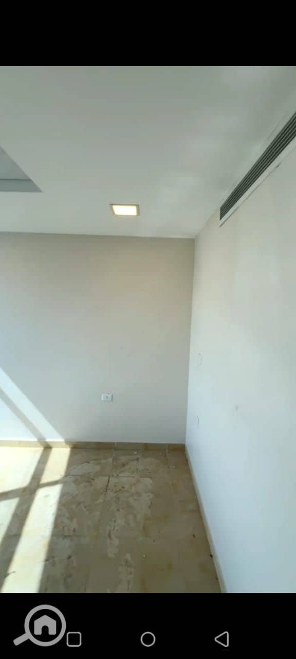 11 WhatsApp Image 2025-12-05 at 6.42. 47 PM. jpeg