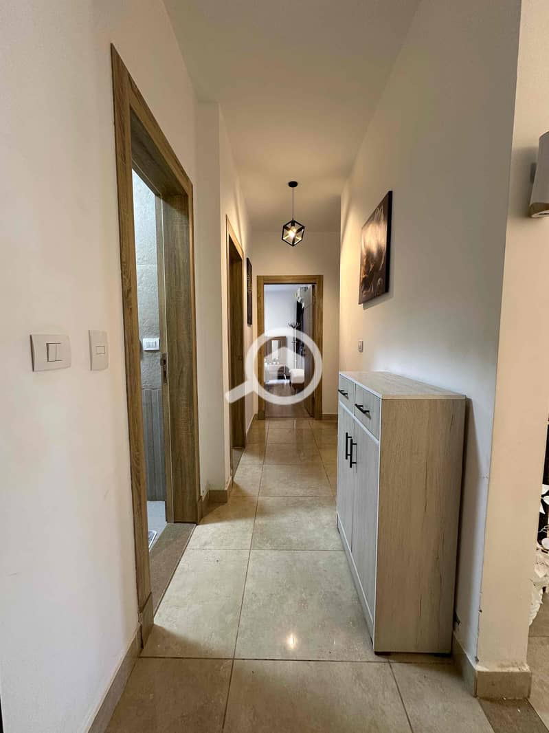 8 c1790186-2241-4d7e-a989-adc679879f7e. jpg