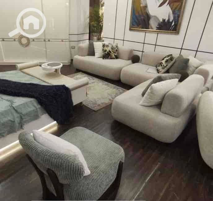 9 8acab881-7716-4b03-9578-6bbf0f3d79eb. jpg