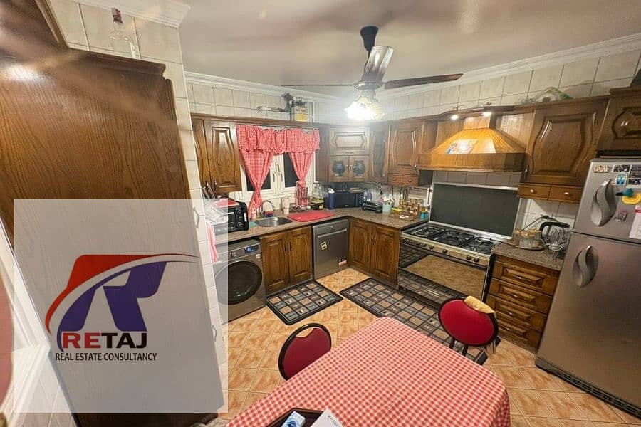 13 4b954ab3-78bb-48ae-b1e8-64af292f29e2. jpg