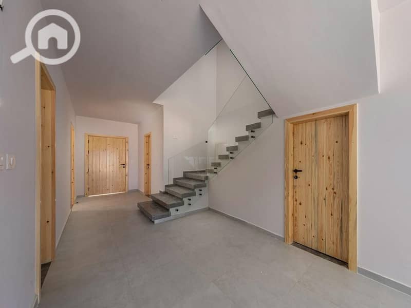 2 photo_2025-02-19_20-52-42 (2). jpg