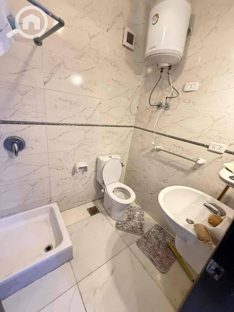 5 669eb015-d770-4388-8071-fe200b005414. jpg