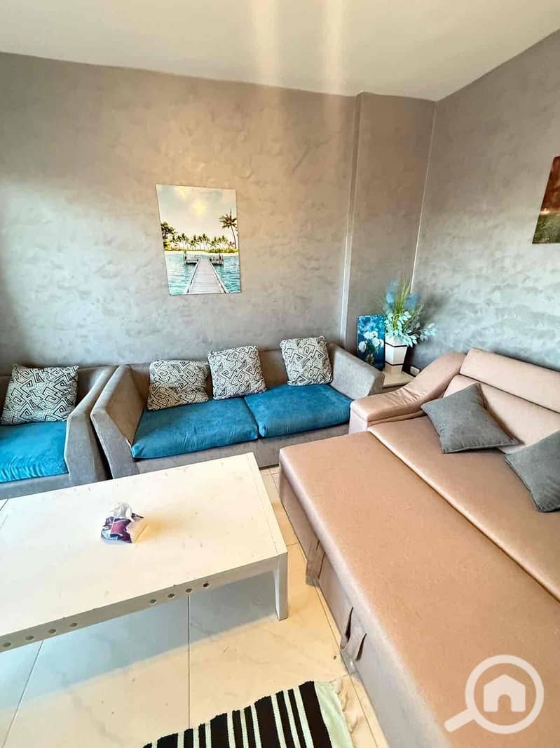 7 80f35fd1-47df-4b38-a090-a8d6170459c4. jpg