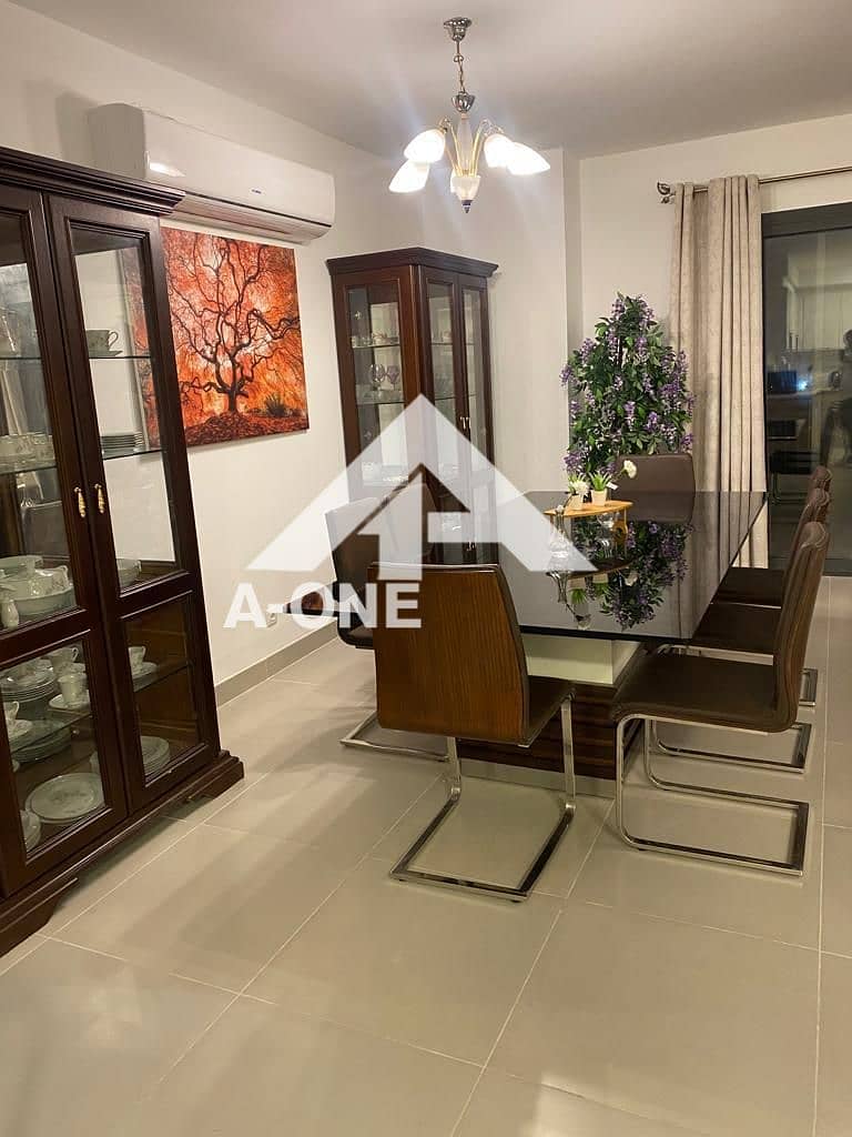 4 06be0100-f555-4620-b1f4-b27aa35b5175. jpg