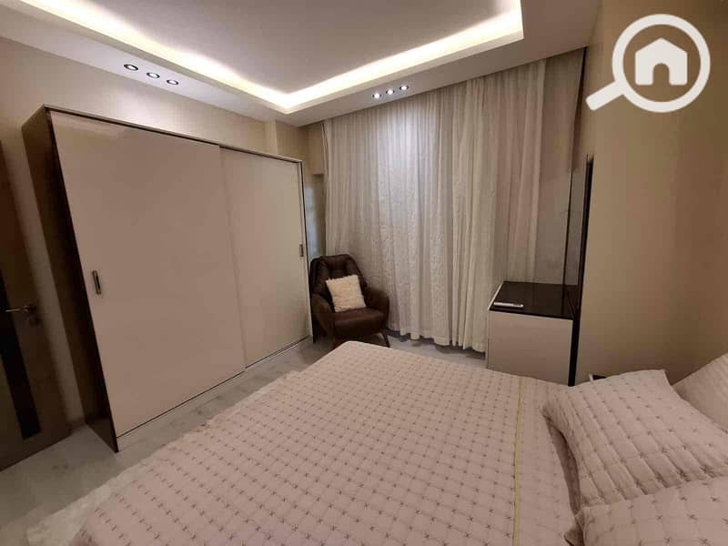 4 020fe1e8-ea0b-4a59-a6c5-8e0277ce3e57. jpg