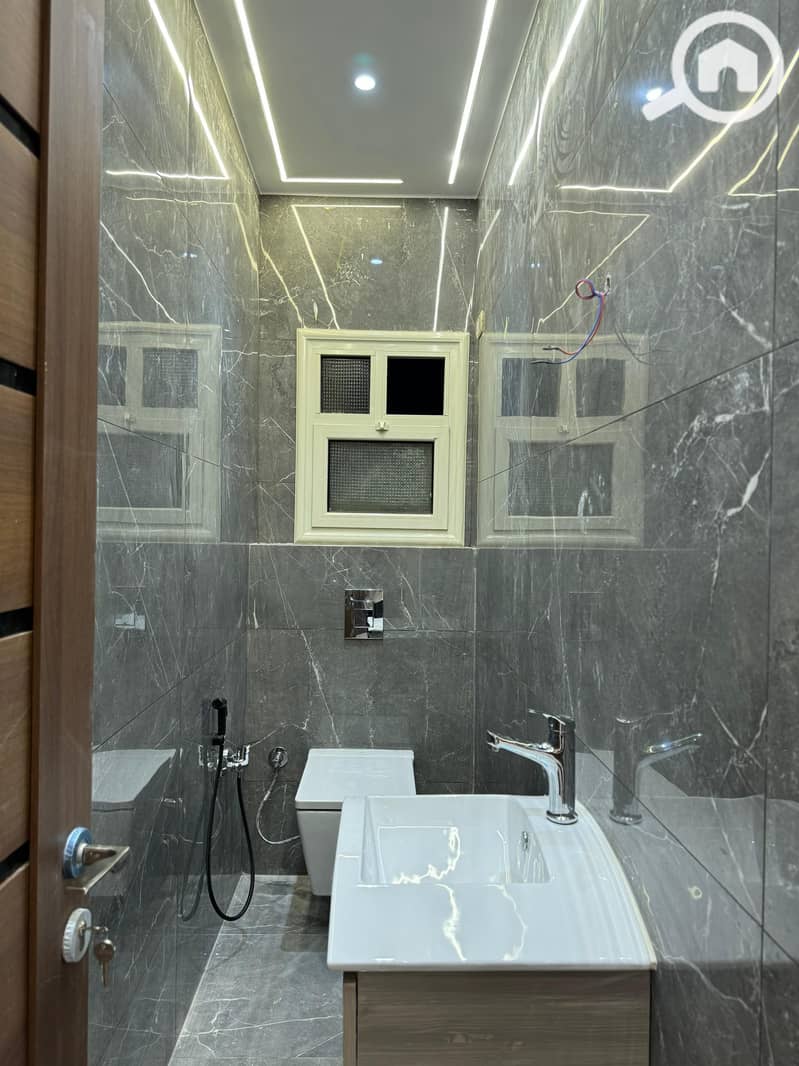 5 IMG-20251205-WA0140. jpg