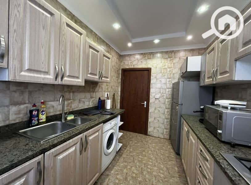 2 WhatsApp Image 2025-12-05 at 17.57. 41 (2). jpeg