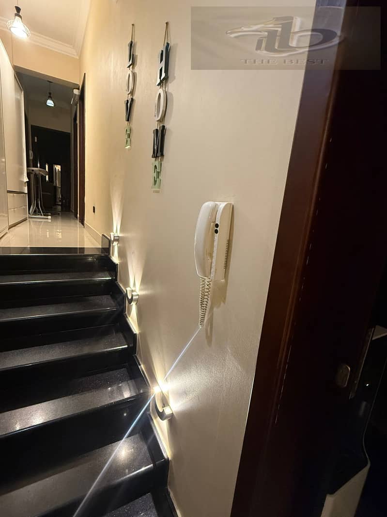 7 72e10b8e-ae85-4fef-bb59-64b6f1a15441. jpeg