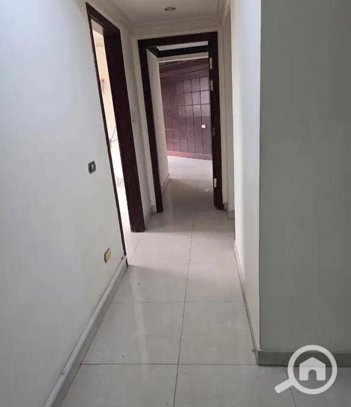 2 WhatsApp Image 2025-11-27 at 21.18. 47 (1). jpeg