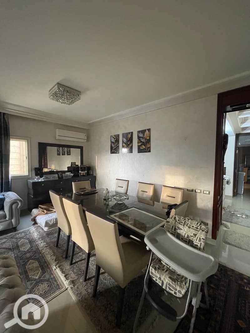 5 5569bcfb-df27-4271-8b8d-25b29d385e54. jpeg