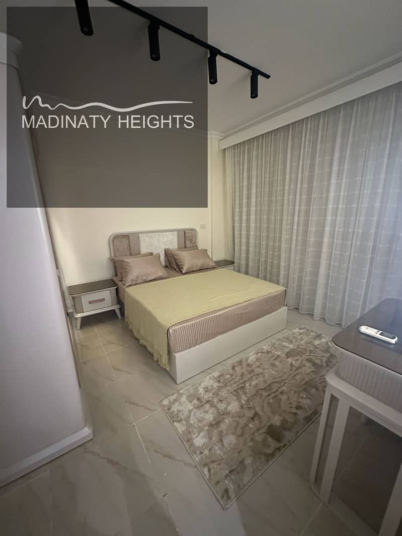 3 WhatsApp Image 2025-12-05 at 16.48. 44_565ae84b. jpg