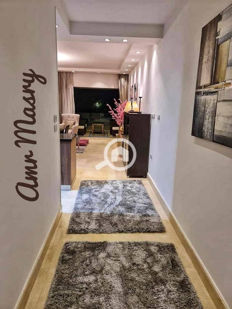 10 76f9c878-587c-4b43-8be3-c5f5c36ecab1. jpg