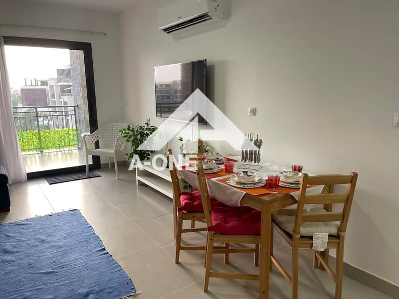 8 39b5825a-4a75-46a5-aa36-3904a3247778. jpg