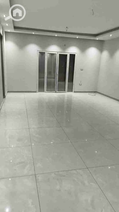 شقة 4 غرف نوم للايجار في الشيخ زايد، الجيزة - 1000292465. jpg