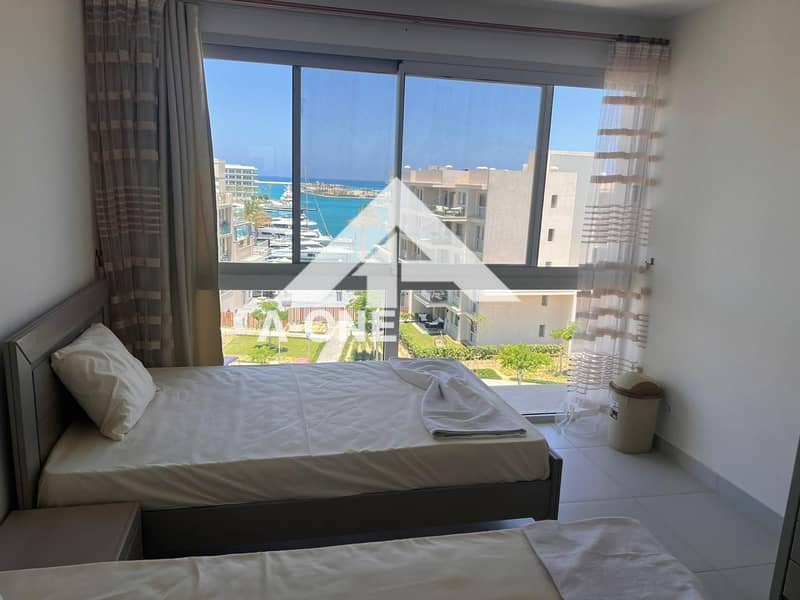 9 b7a55acf-bbb5-402c-9d63-84470ff93a2a. jpg