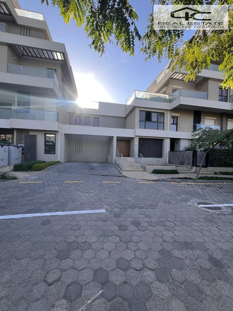 4 WhatsApp Image 2025-12-05 at 9.42. 47 PM. jpeg