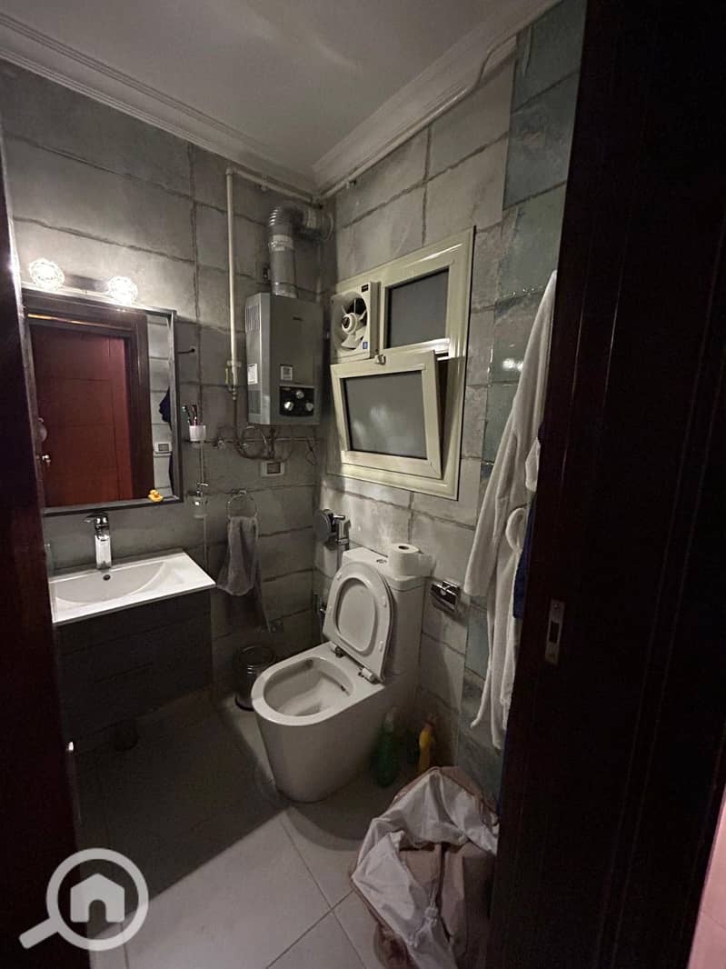 10 a8ee193e-2988-4a4c-a2b1-83e92e89a5ea. jpeg