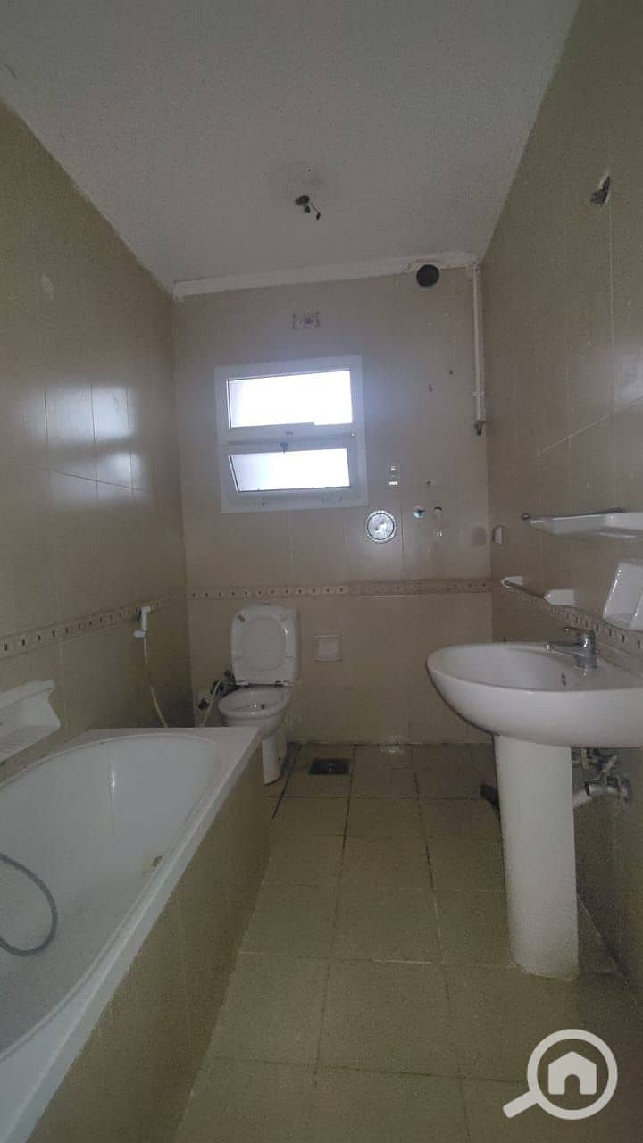 8 WhatsApp Image 2025-12-05 at 4.56. 02 PM. jpeg