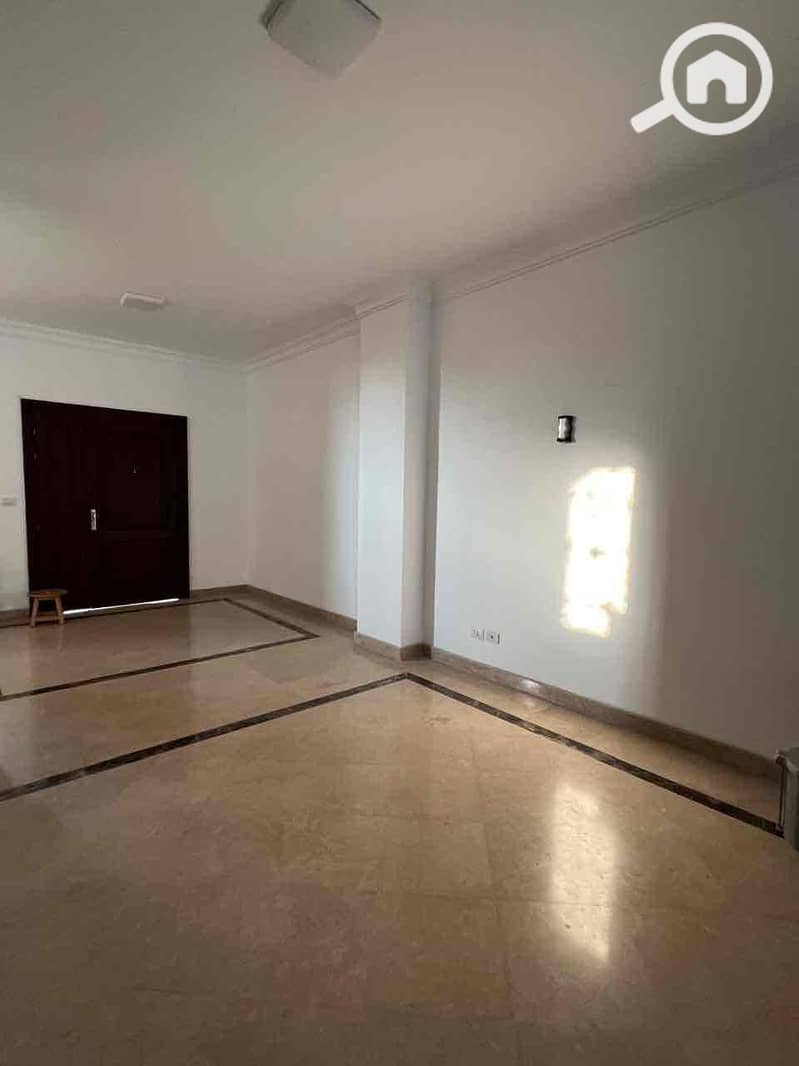 7 8b00e64a-f758-44eb-a1ff-f48f005befe2. jpg