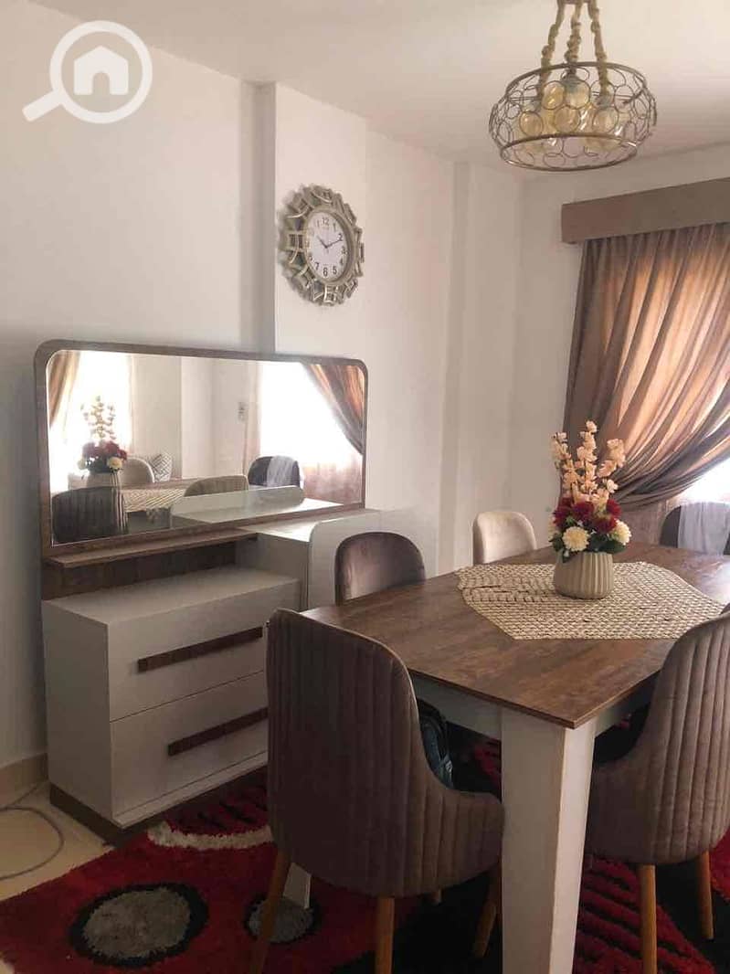 3 6ae320cc-4f2c-49bd-b593-b79e14f97a38. jpg