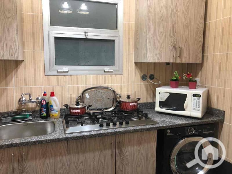 5 f3276e98-0fb3-45b7-a801-eaf44b6078bf. jpg