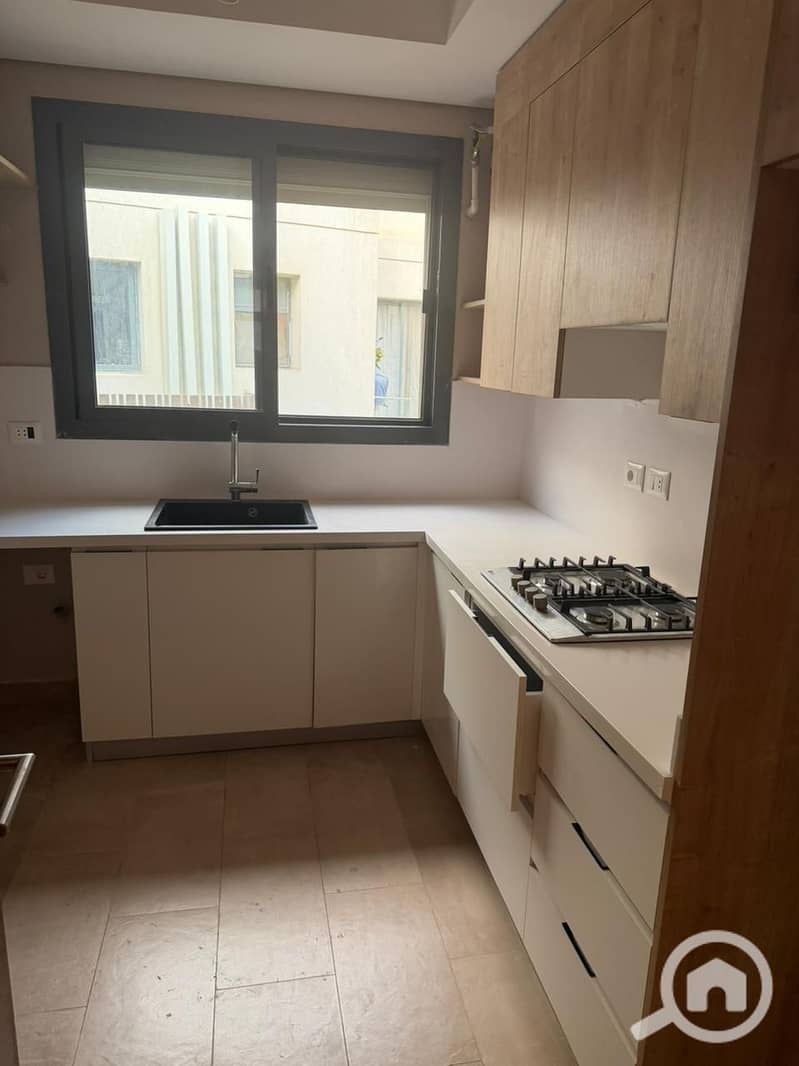 4 WhatsApp Image 2025-11-20 at 1.51. 13 PM. jpeg