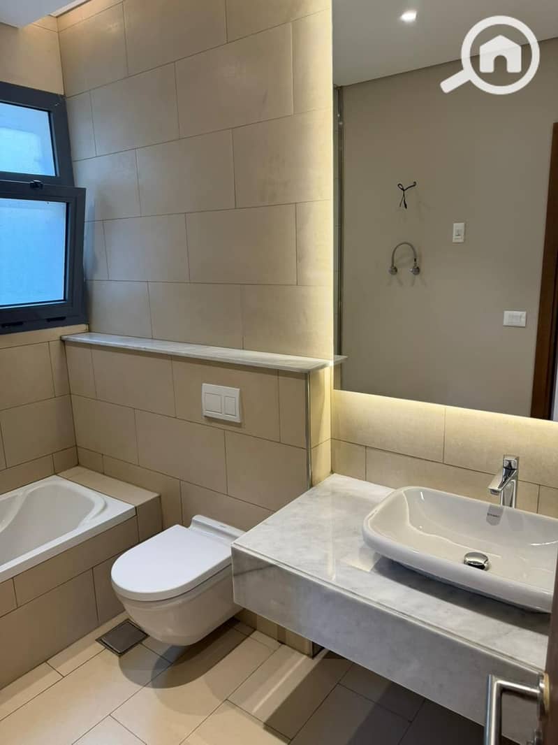 11 WhatsApp Image 2025-11-20 at 1.51. 10 PM. jpeg