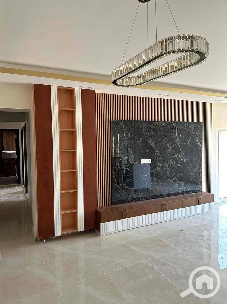 18 92052404-5c09-4b4d-b831-6846cd93929a. jpg