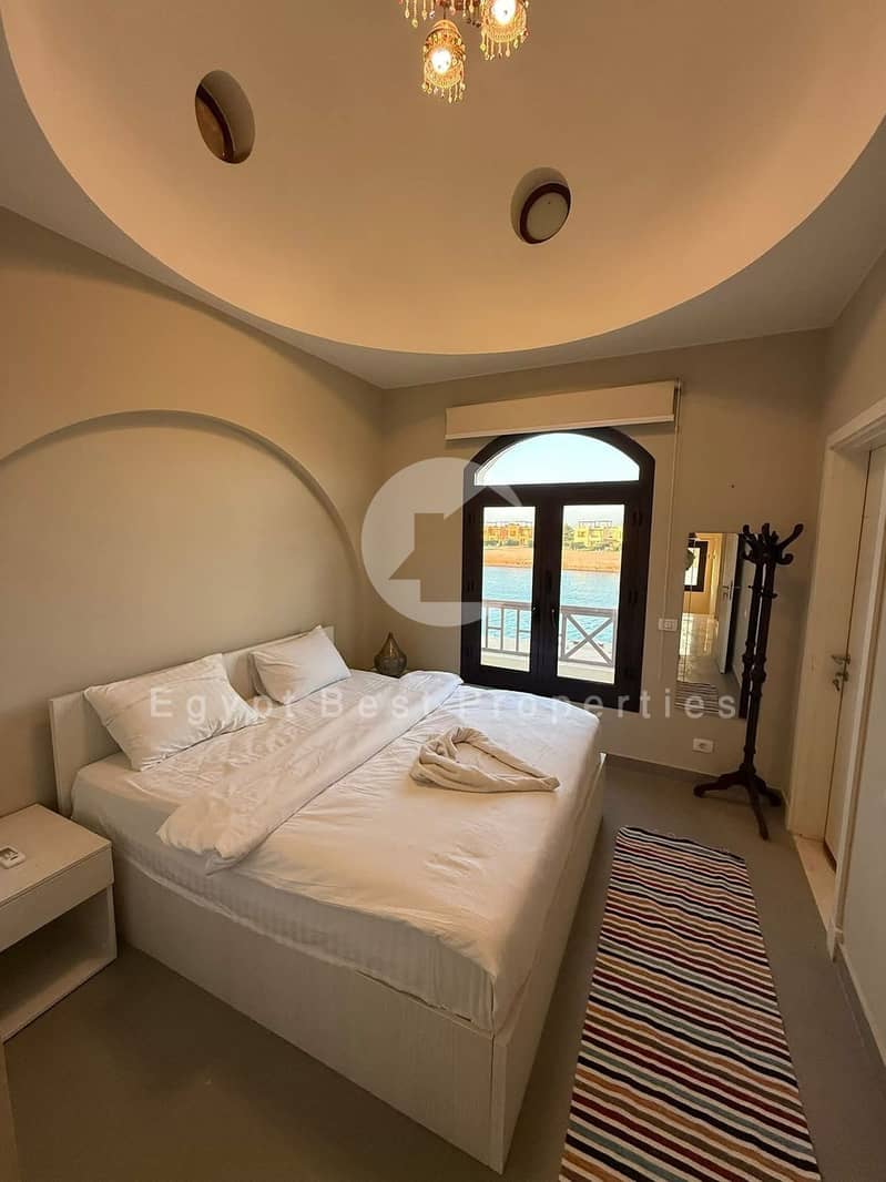 2 825935e2-3abd-435e-9d5b-daaf63508be7. jpeg