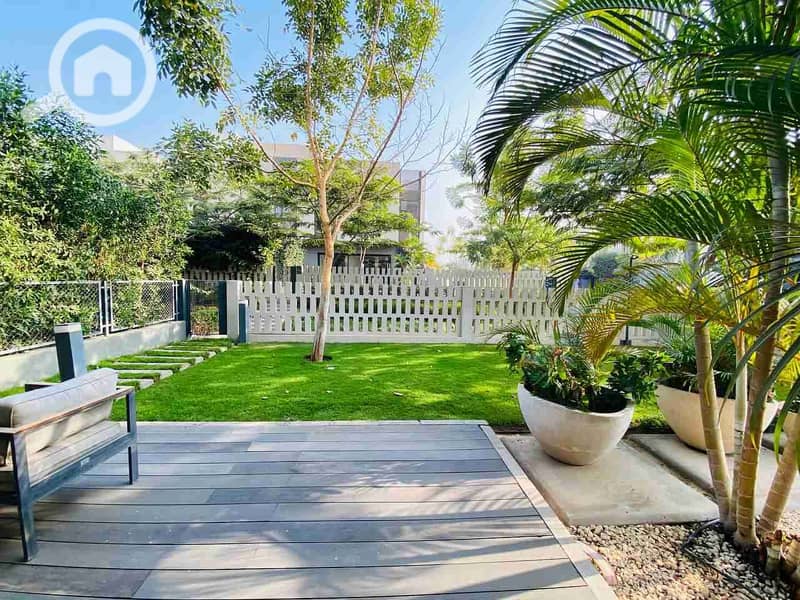 11 IMG_20250708_223111_650. jpg