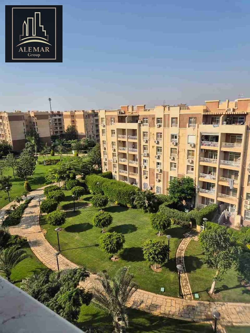 1000563645. jpg 1000563645. jpg