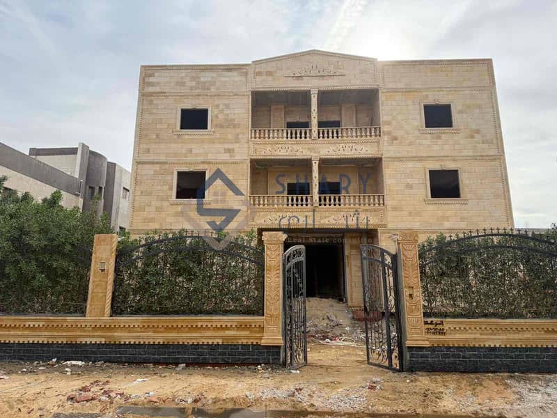 6 0e3e84bf-3cdf-43b5-a3bd-63f85dff6c4b. jpg