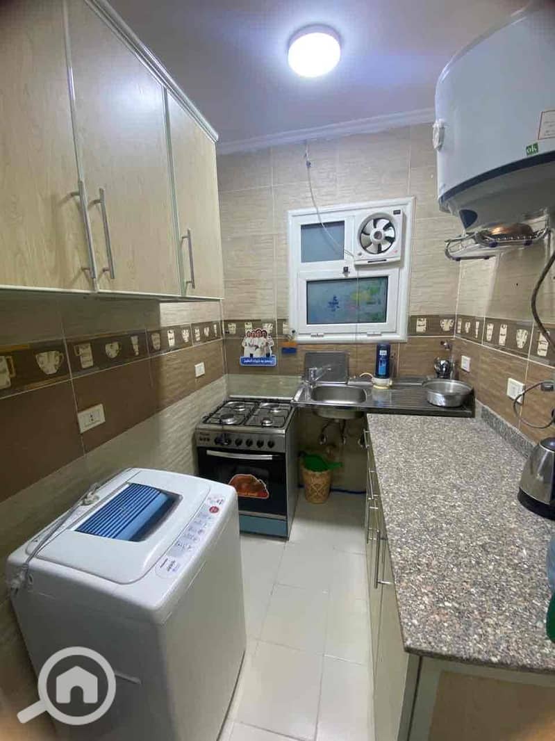 9 5ddb3d02-2bd9-430b-9b9c-fa45833357cd. jpg