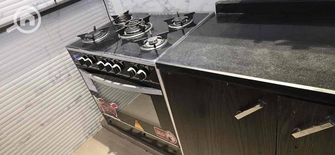 6 9f39a75a-99b8-4efa-9fc9-47b090072e18. jpg