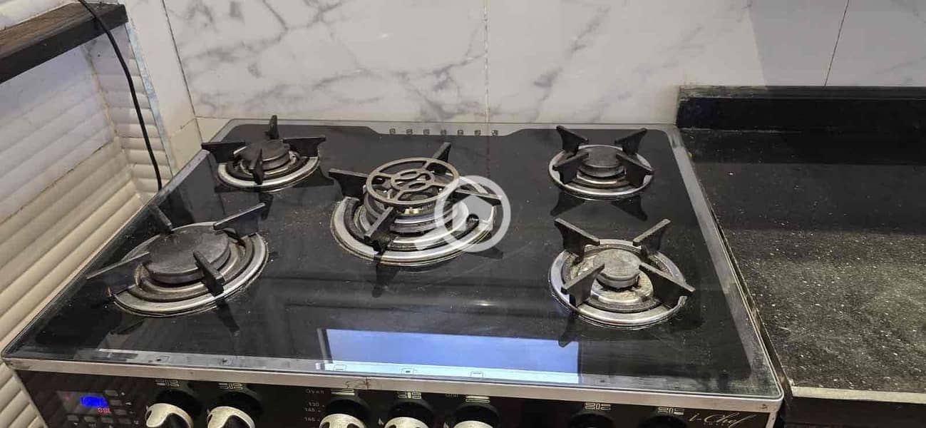 9 faf2f3c6-be6a-4cd7-84b2-86b33ec58708. jpg