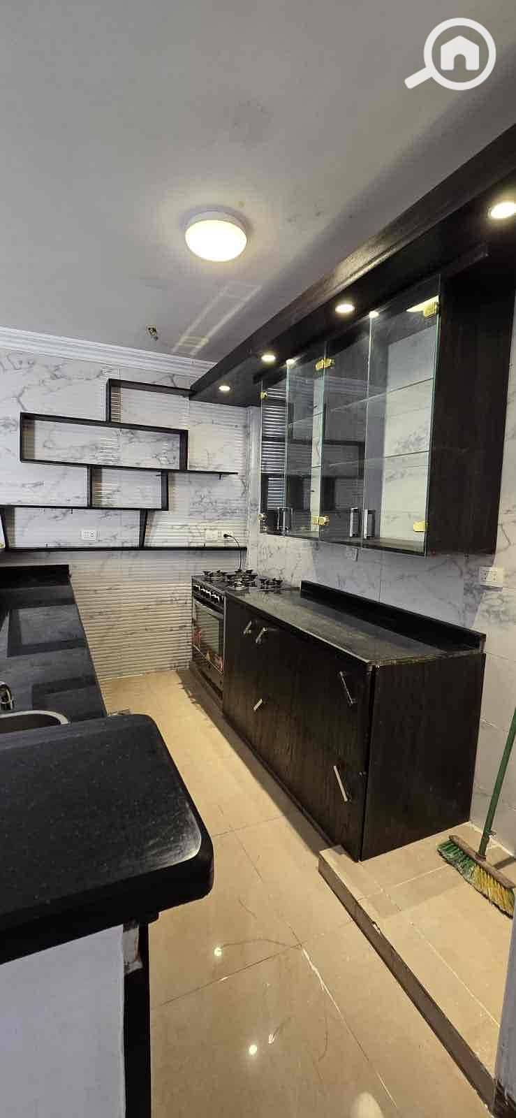 15 7d83d431-fa83-4137-b83d-20ddb94d4f06. jpg