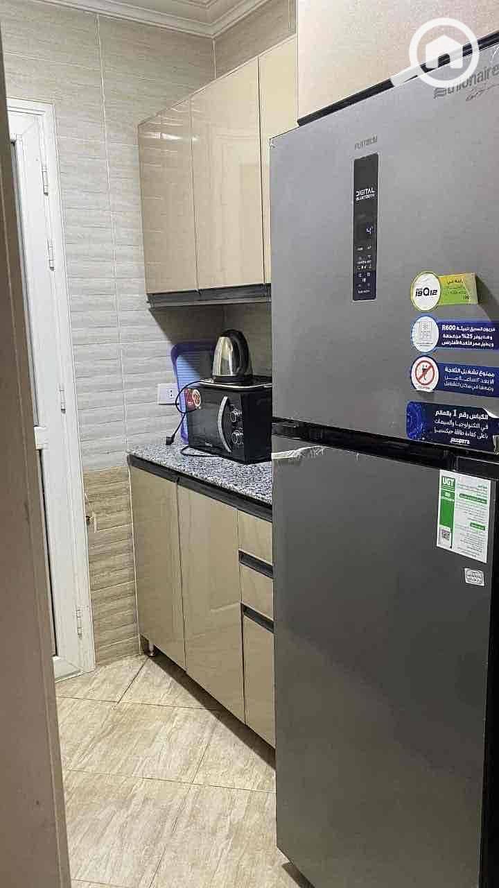 3 fe4c6de9-b68c-4fd2-aade-f060cb3e1ef1. jpg