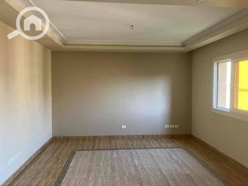 4 6abbe324-ded5-4845-92a3-a2f910912a06. jpg