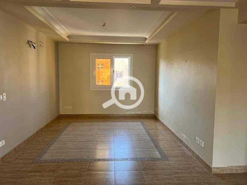 7 e3f8c259-cc2b-4baf-8183-d92c8dd93b1f. jpg