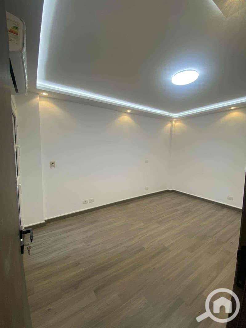 8 eed8fb14-4ea9-4134-9eeb-4d8ffa2b53a7. jpg