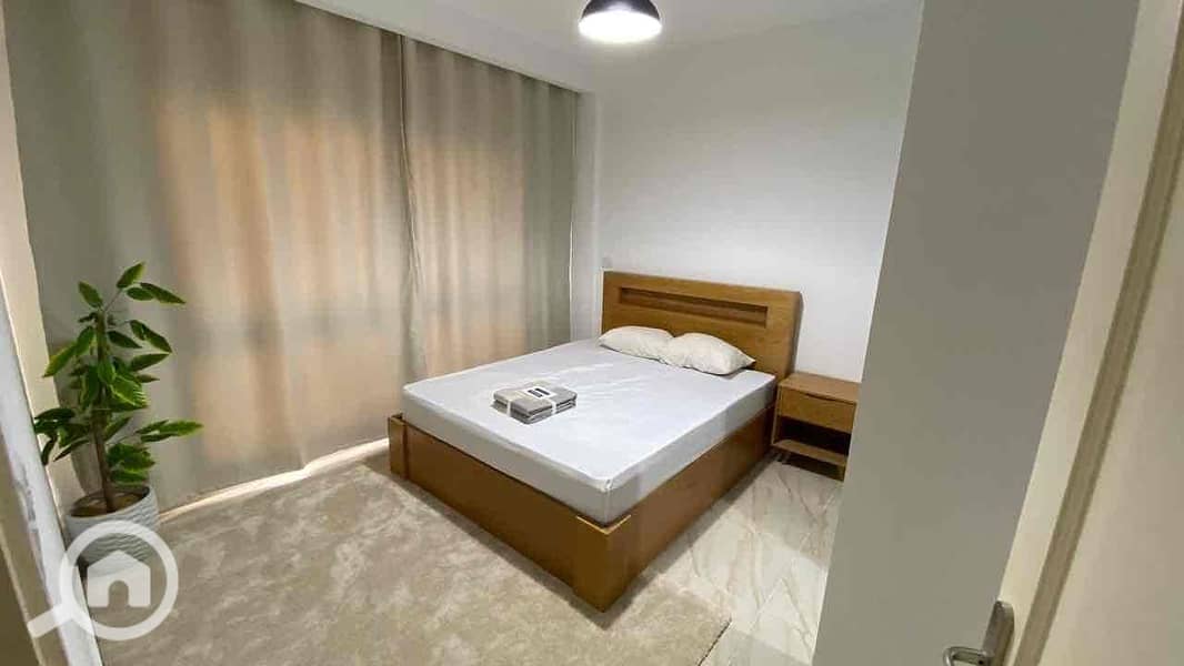 5 3356b074-1dcd-4011-8ab7-fdd039562cef. jpg