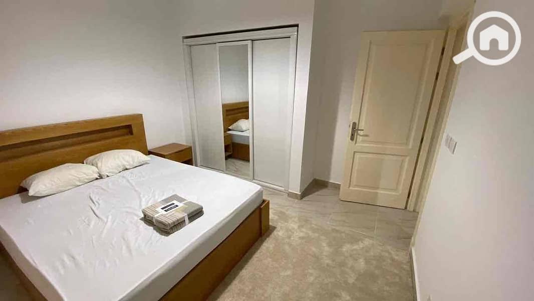 8 3a97235b-2d66-484e-b50e-7b973f34390e. jpg