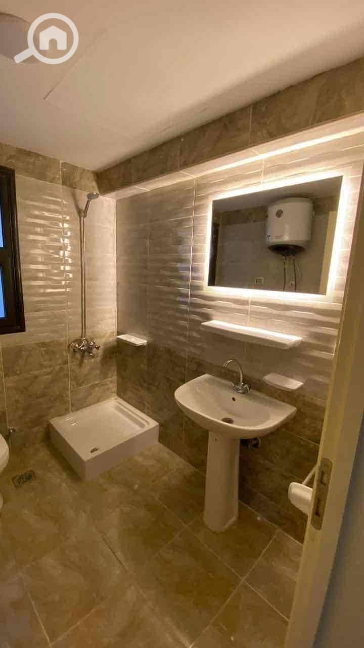 9 e7161277-1276-41f0-adc3-19893f6fdf0b. jpg