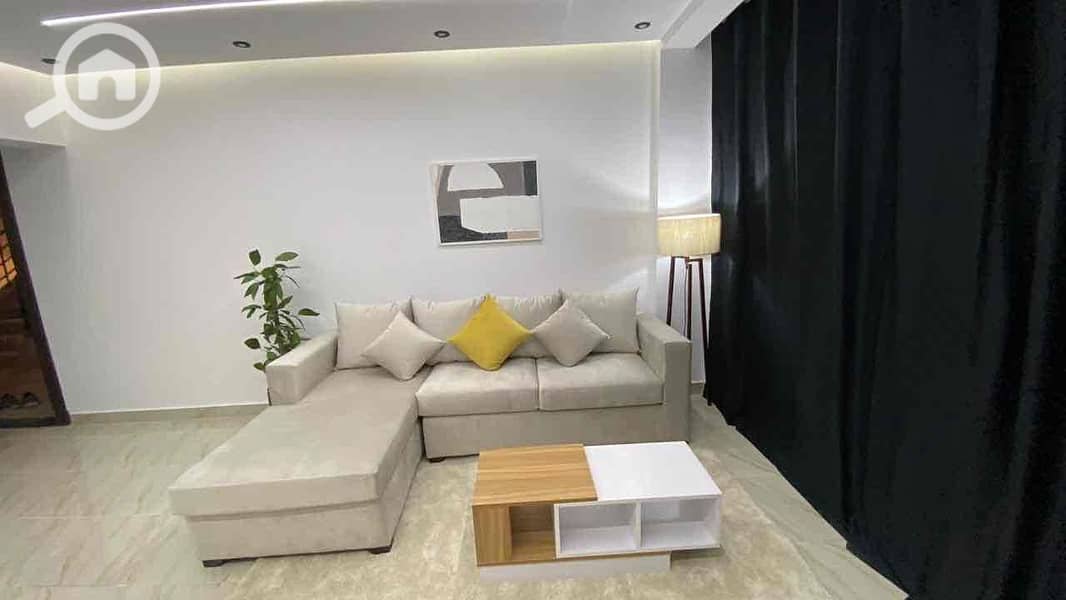 14 a5aca4db-9154-473a-b188-ac5163d65ba0. jpg